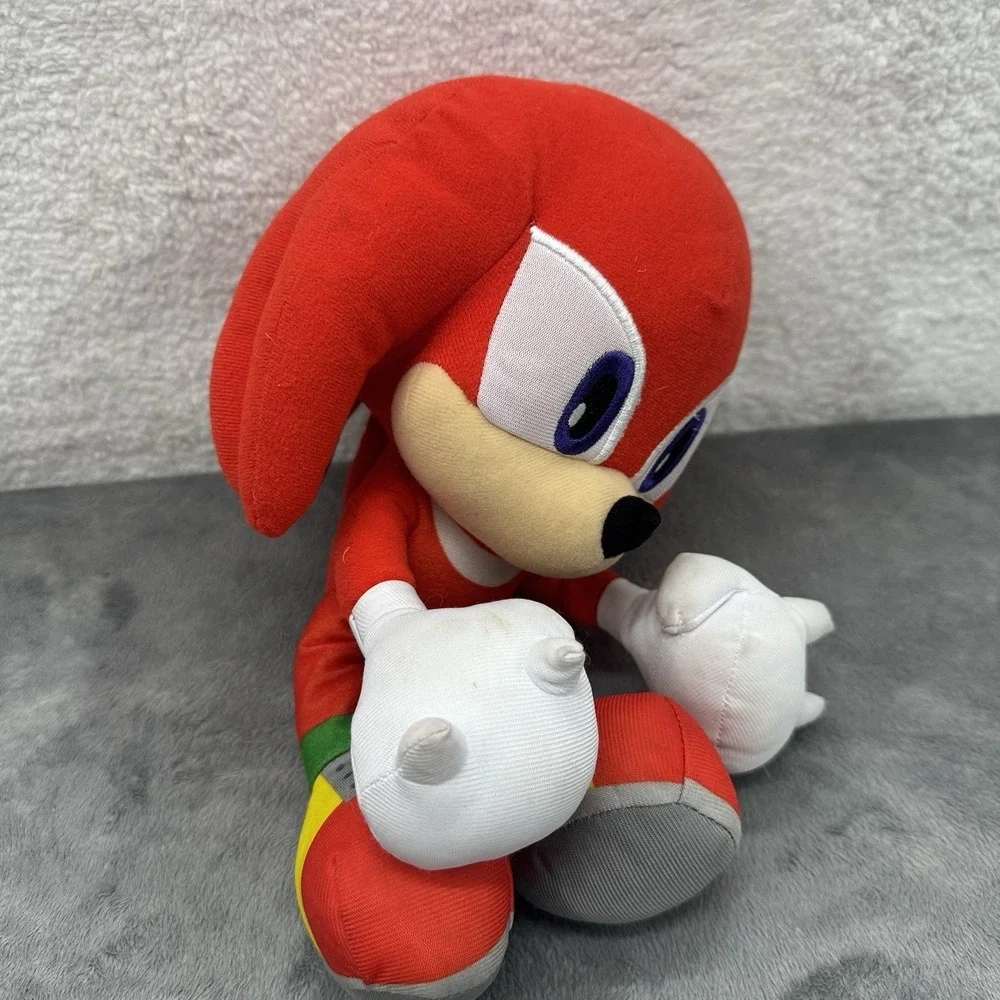 Authentic Sonic the Hedgehog KNUCKLES GRIN PLUSH Purple Eyes 12